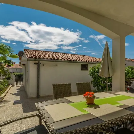 Apartments Radmila Porec Exterior photo